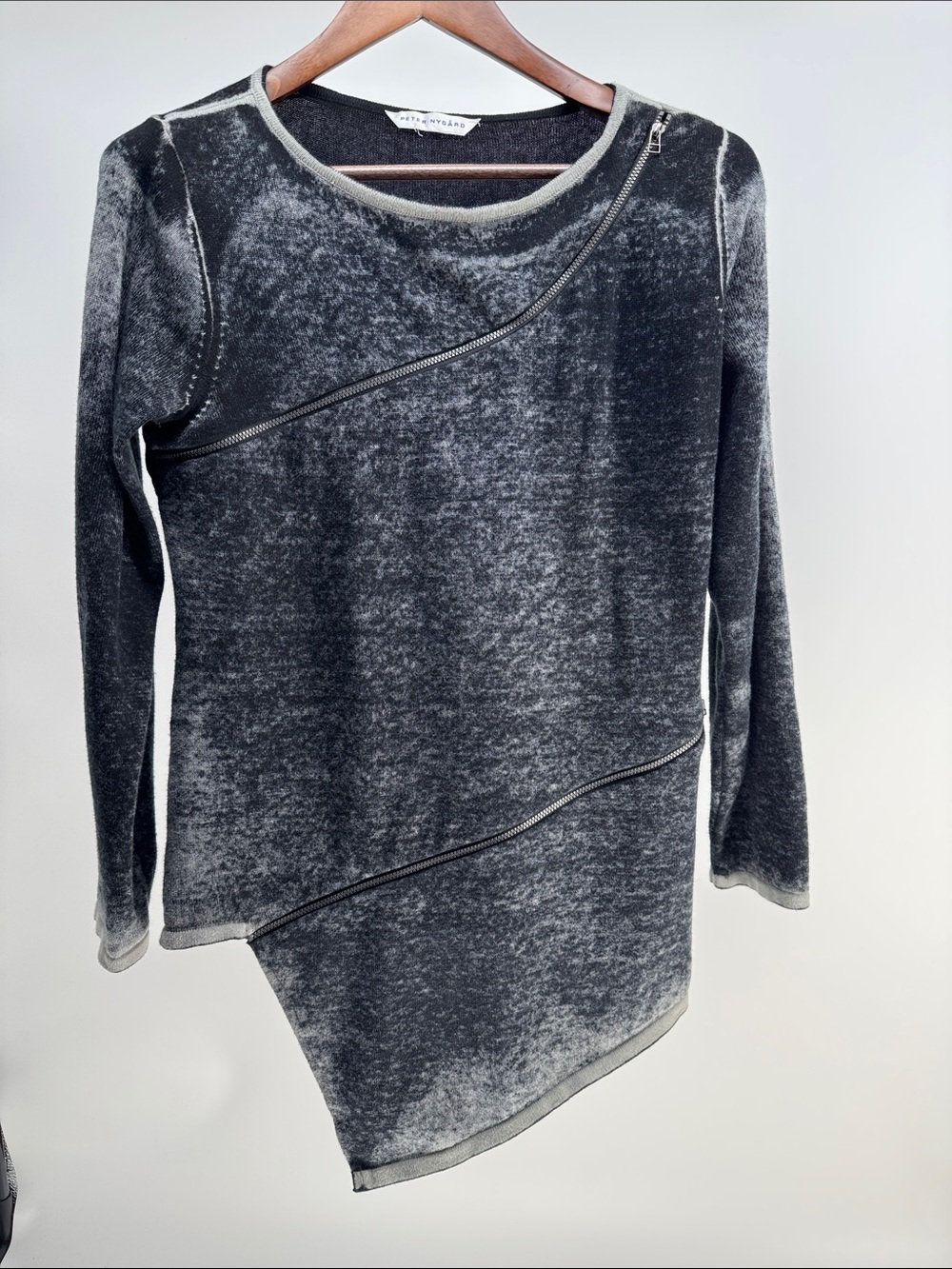 Peter Nygard Washed Charcoal Gray Asymmetric Zip Long Sleeve Top